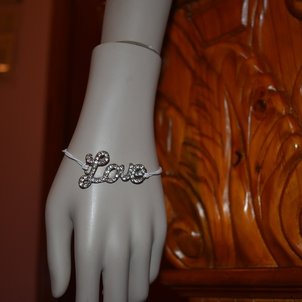 CUTE Love Bracelet